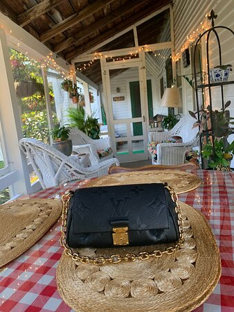 The Farmstand B & B主图