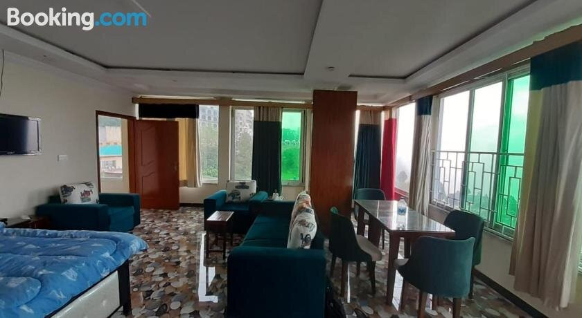 Clouds Nest Hotel