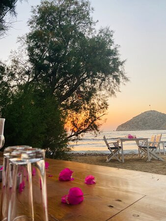 Ladonia Hotels Zemda主图