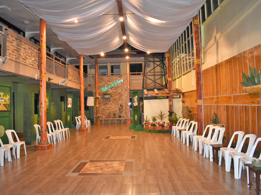 Nikita's Place Hotel主图