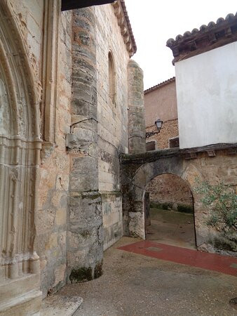 Hospital y Ermita del Remedio-Cifuentes必去景点
