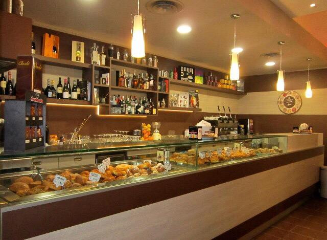 Bistro 184