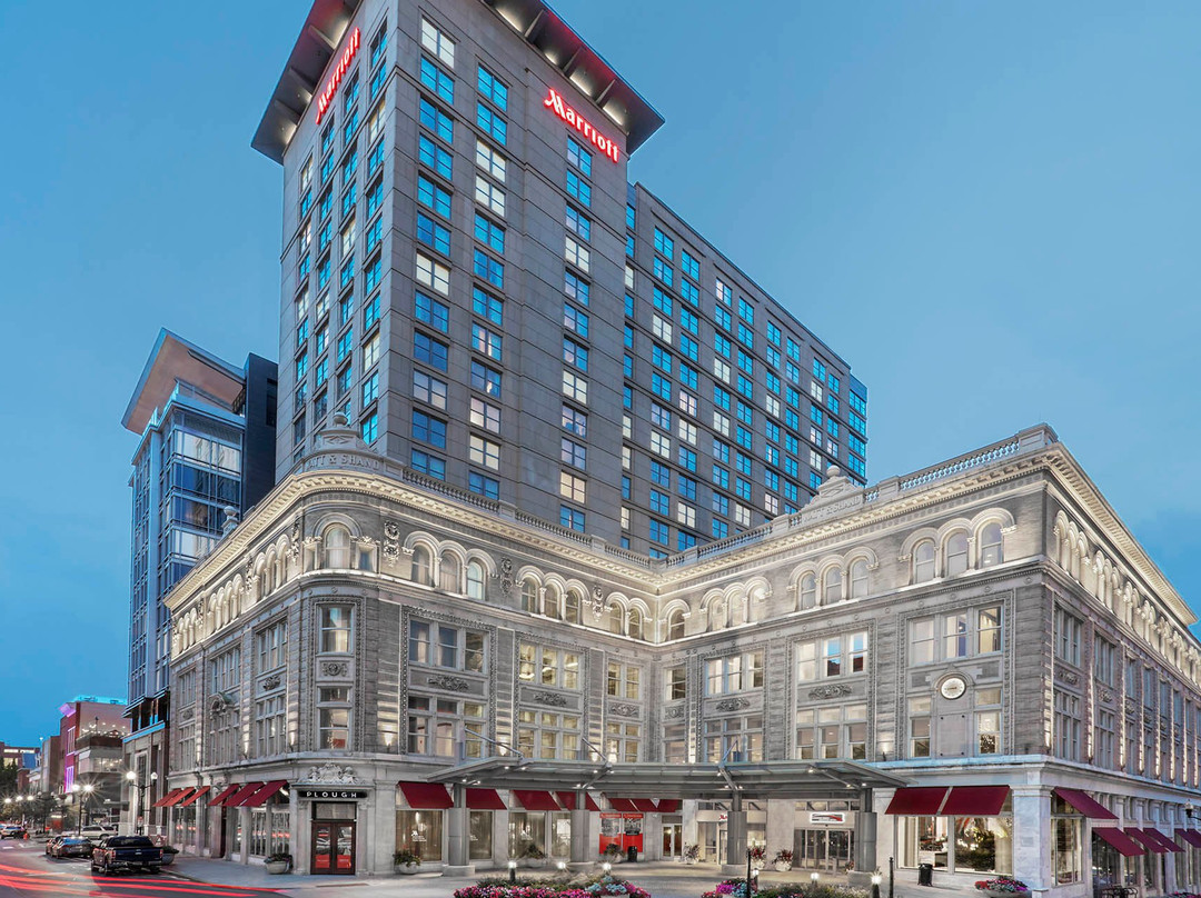 Lancaster Marriott at Penn Square主图