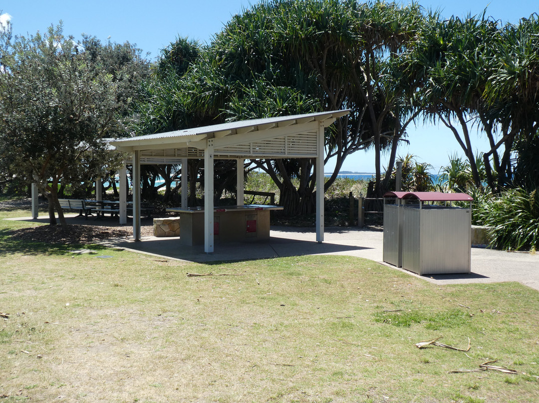 Kingscliff Beach景点图片