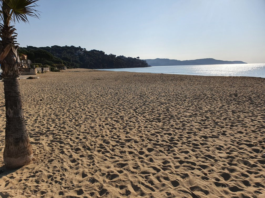 Plage de Pardigon景点图片