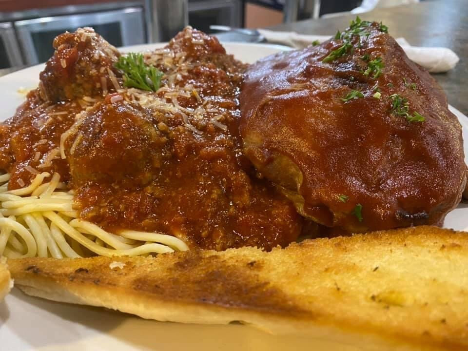 Brandy's Pub and Grill-High Prairie必去景点