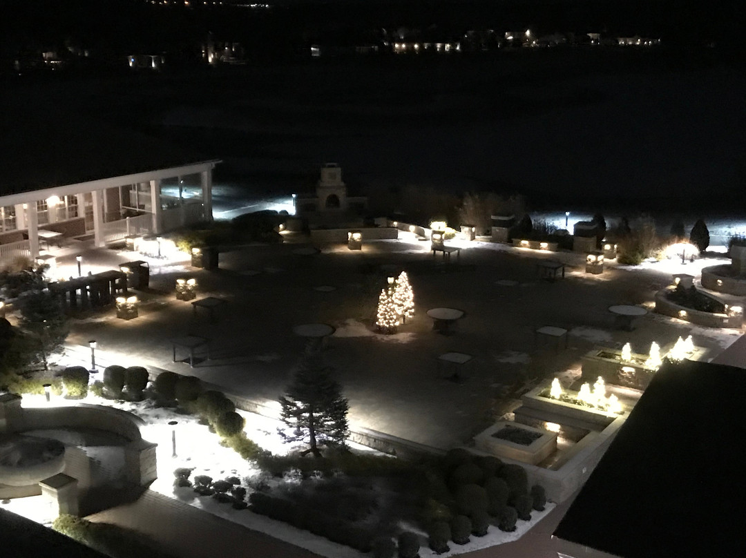 Courtyard by Marriott Youngstown Canfield主图