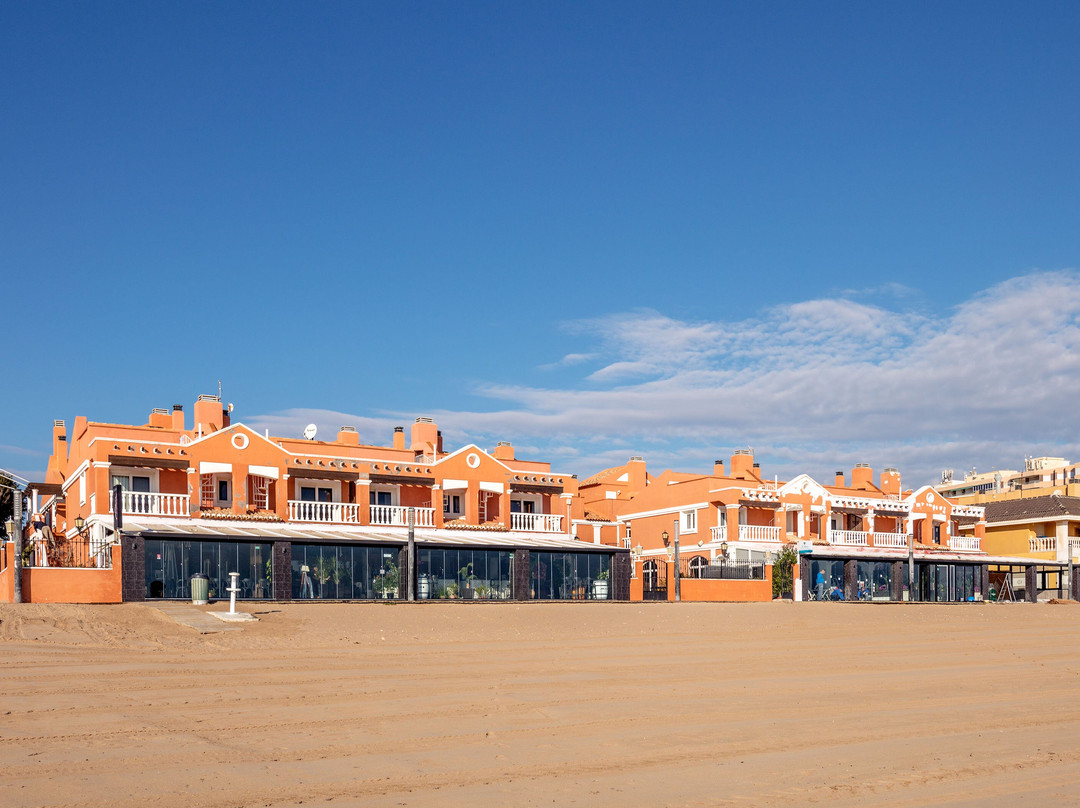 Lloyds Beach Club Aparthotel