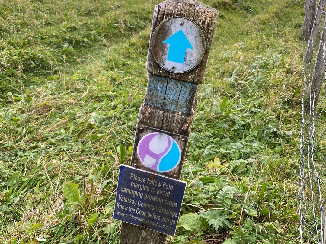 Vatersay: Circular Walk Round South of Island景点图片