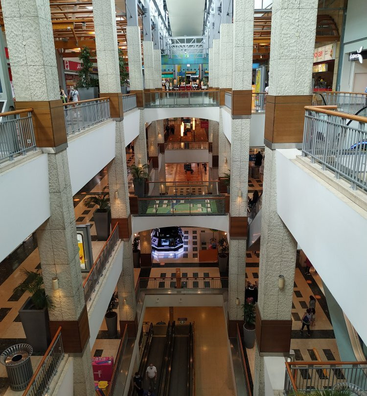ArrábidaShopping-加亚新城必去景点