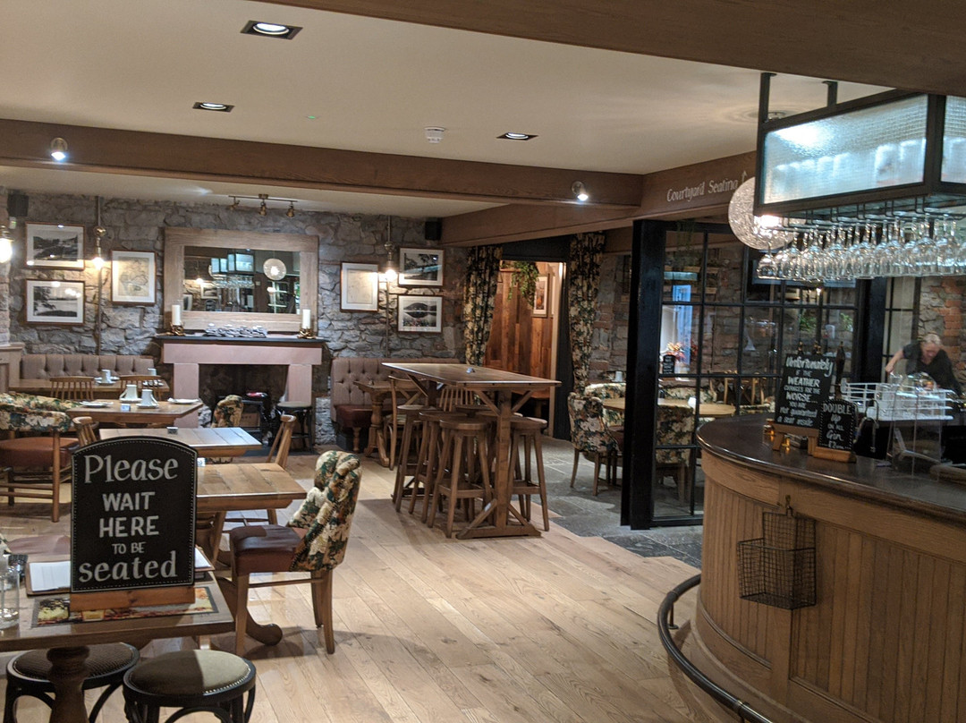 Pooley Bridge Inn主图