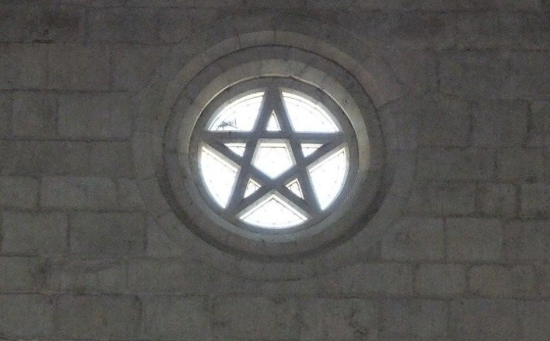 Igreja de Santa Maria dos Olivais景点图片