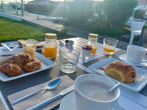 高海 - 方特尼勒系列主图