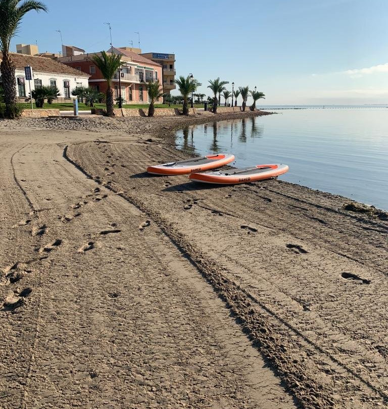 Playa de Las Salinas-洛斯阿尔卡萨雷斯必去景点