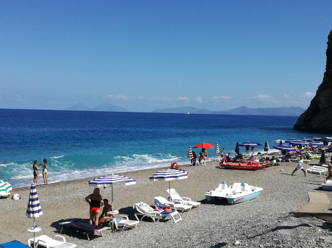 Th Gioiosa Marea - Capo Calava Village主图