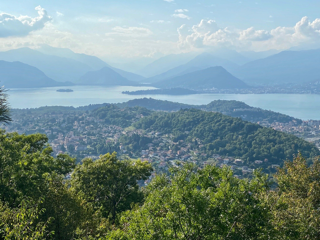 strada per la Carona-Laveno-Mombello必去景点