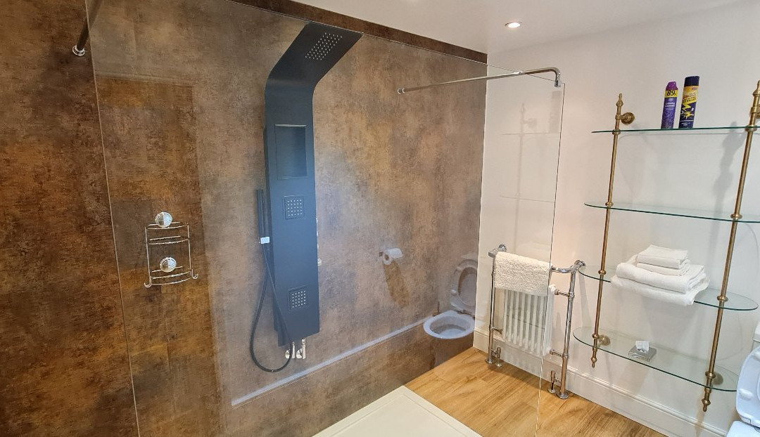 瓦维尔纹章酒店主图