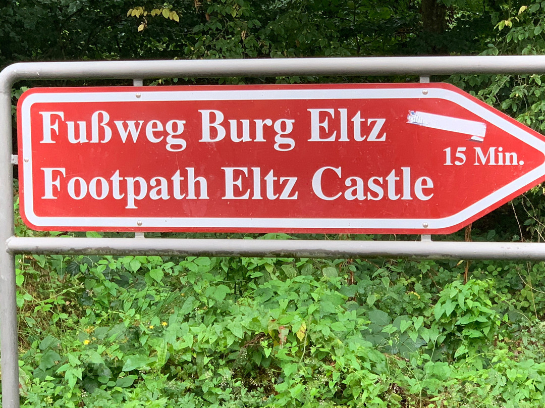 Burg Eltz Chapel景点图片