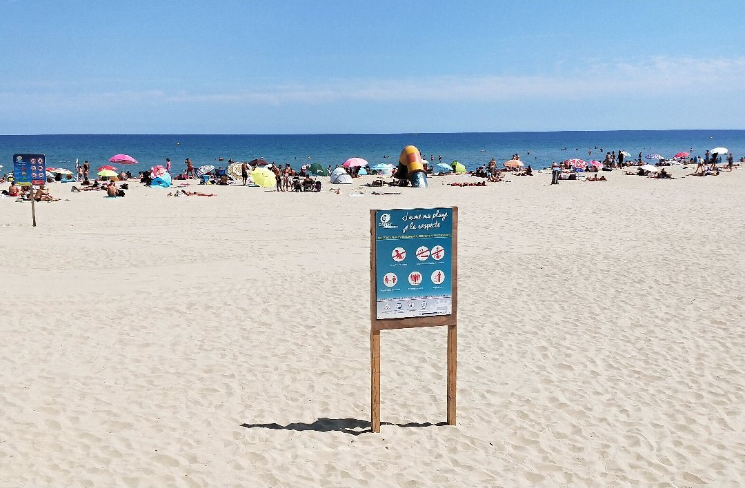 La plage de la Marenda景点图片