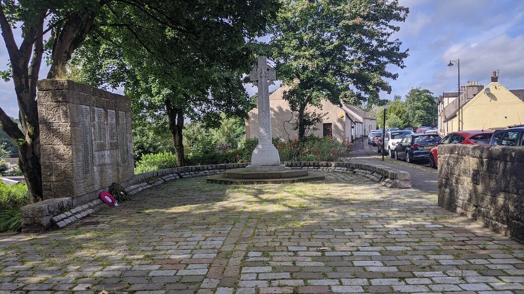 Cumbernauld War Memorial景点图片