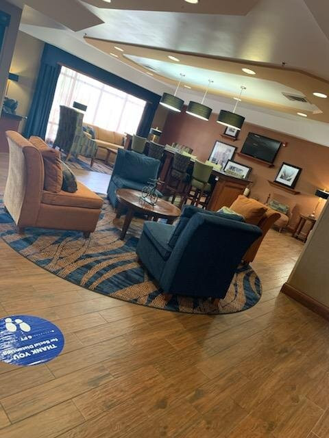 Hampton Inn Hutchinson主图