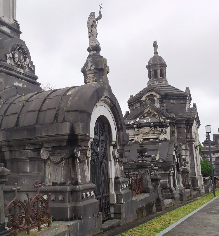 Cementerio de La Carriona-阿维莱斯必去景点