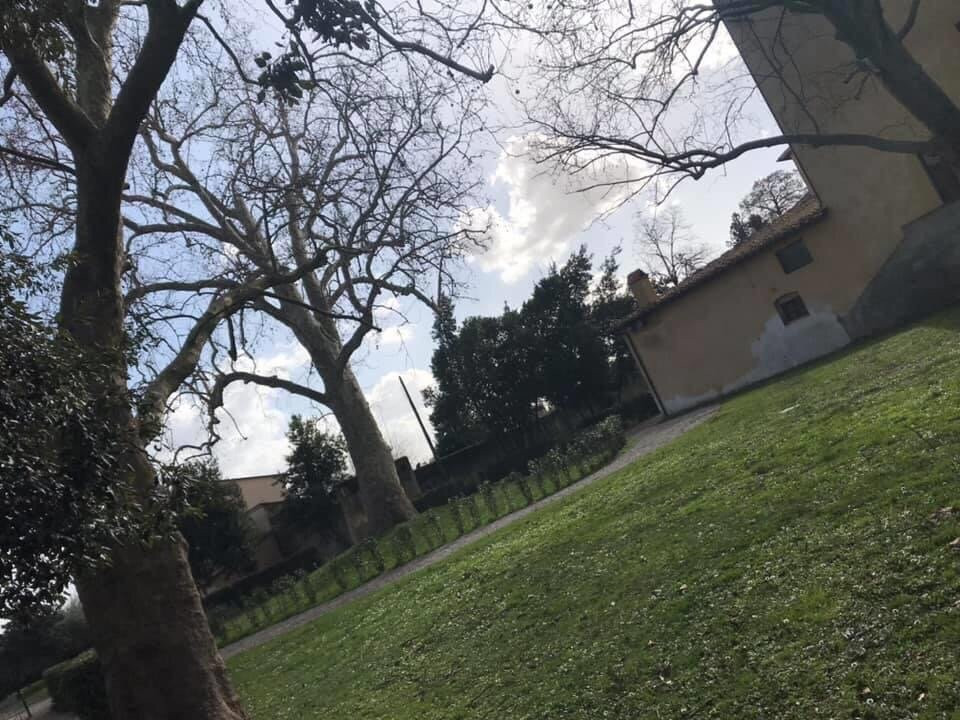 Parco di Villa Montalvo e Ragnaia-比森齐奥营必去景点