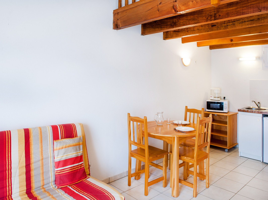 萨斯基亚公寓酒店主图