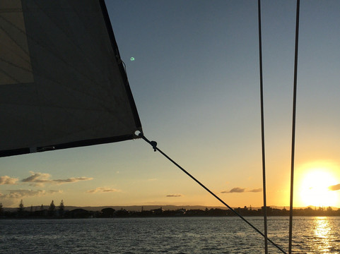 香槟游艇行程-梅因海滩必去景点