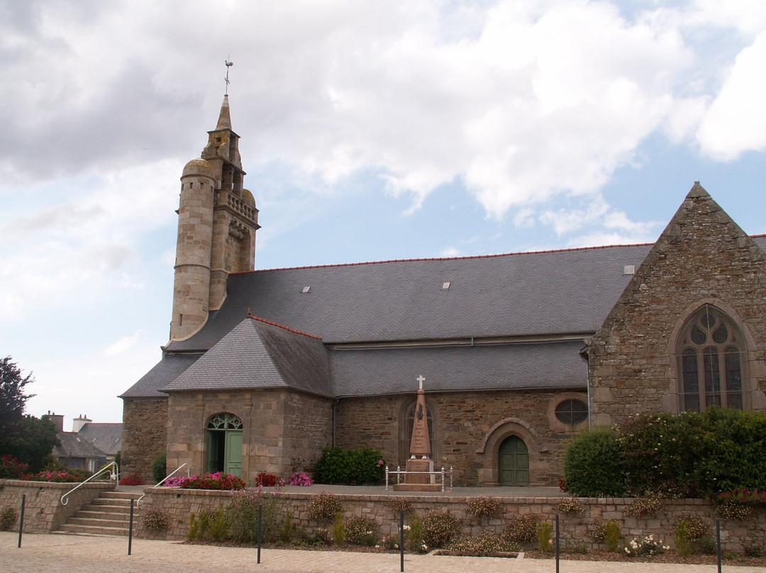 Église Saint-Pierre-Pleudaniel必去景点