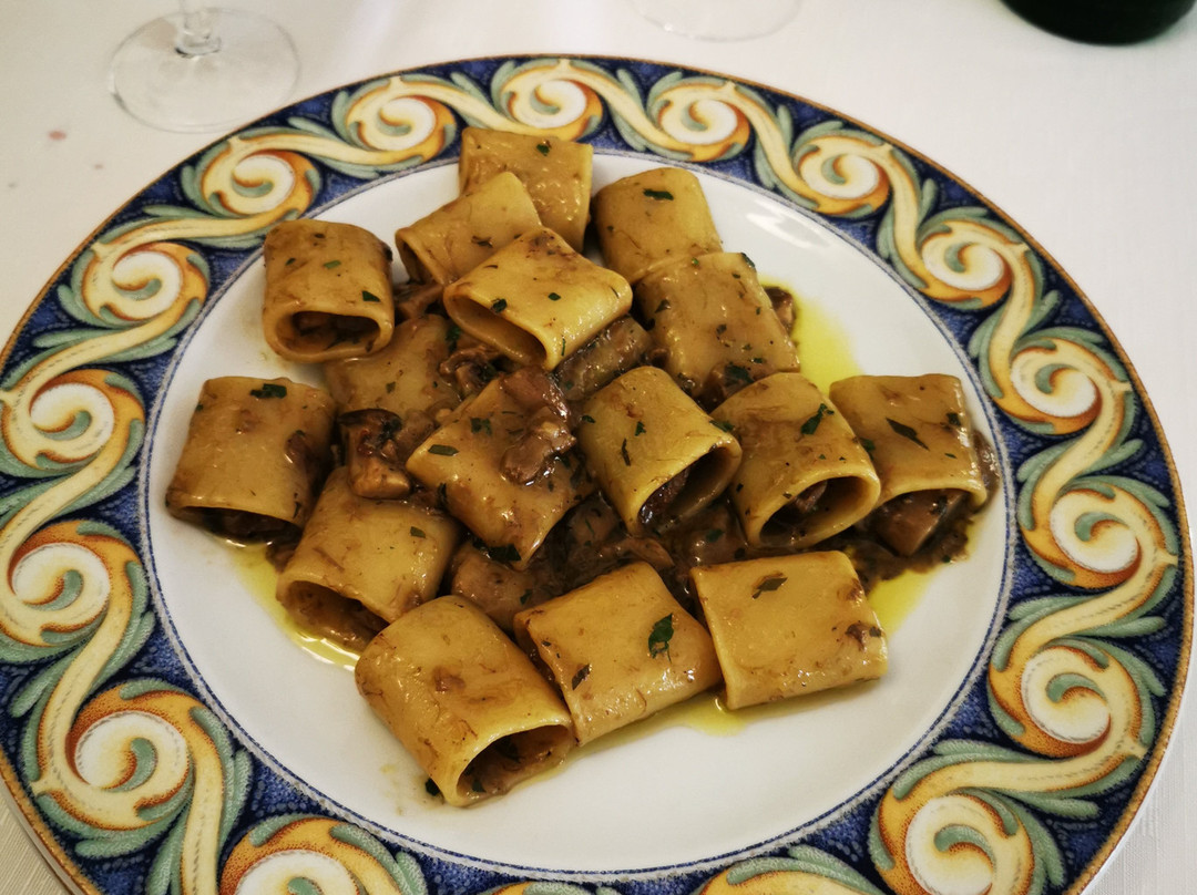 拉皮亚娜酒店主图