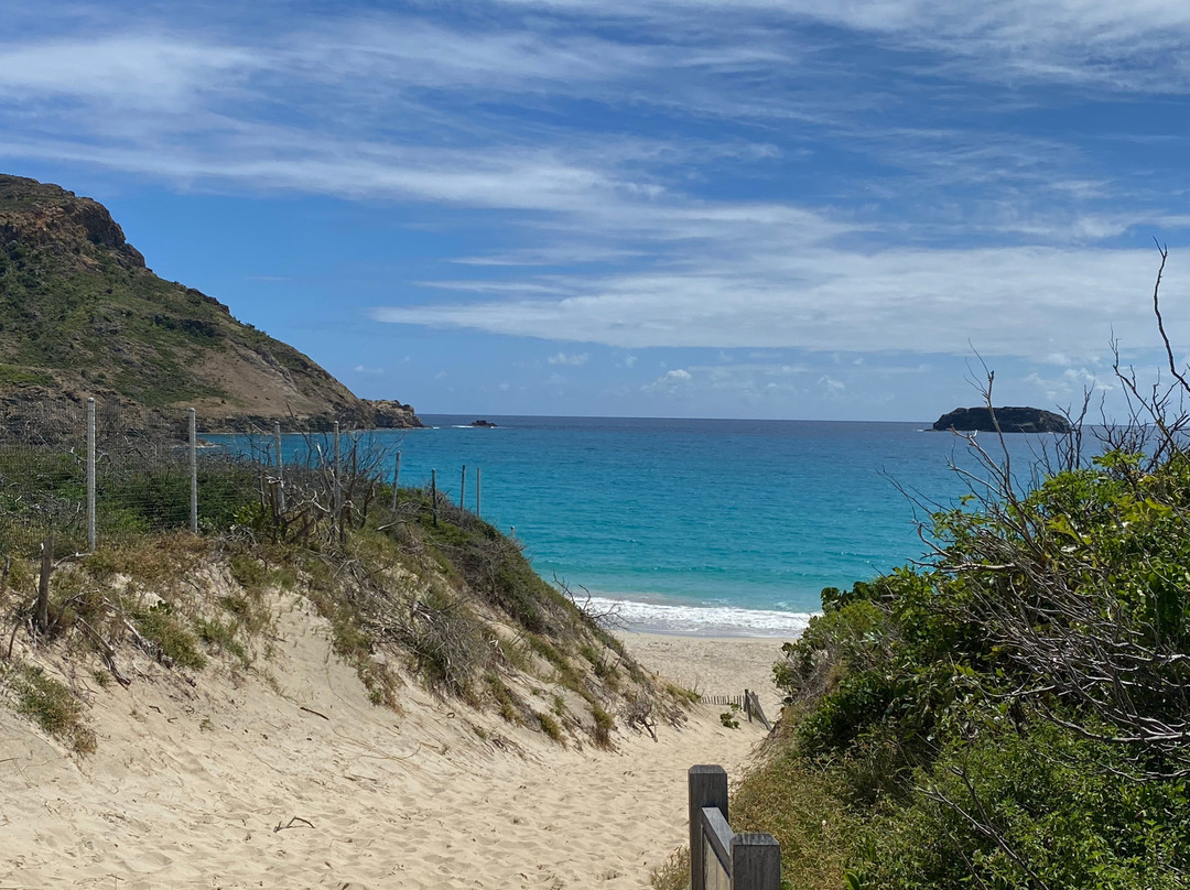 盐田沙滩-圣巴托洛缪岛必去景点