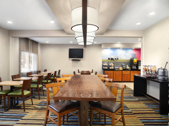 迪比克费尔菲尔德客栈主图