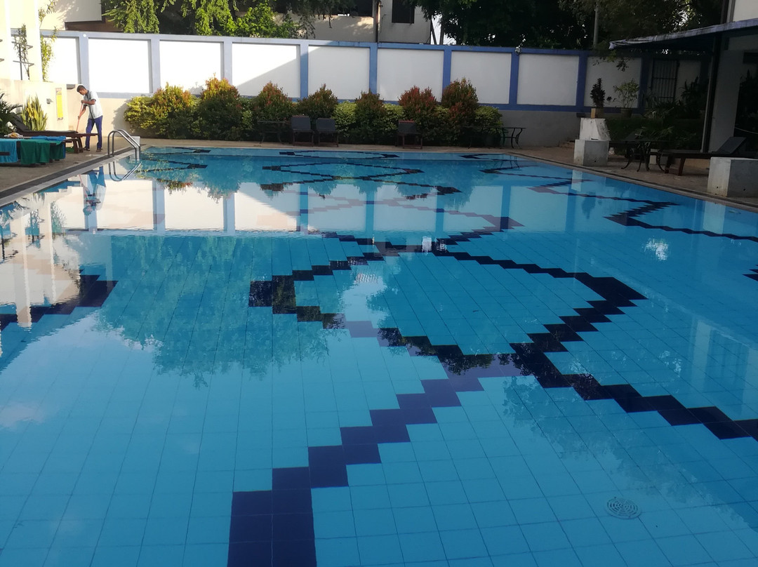 The Blue Wave Hotel主图