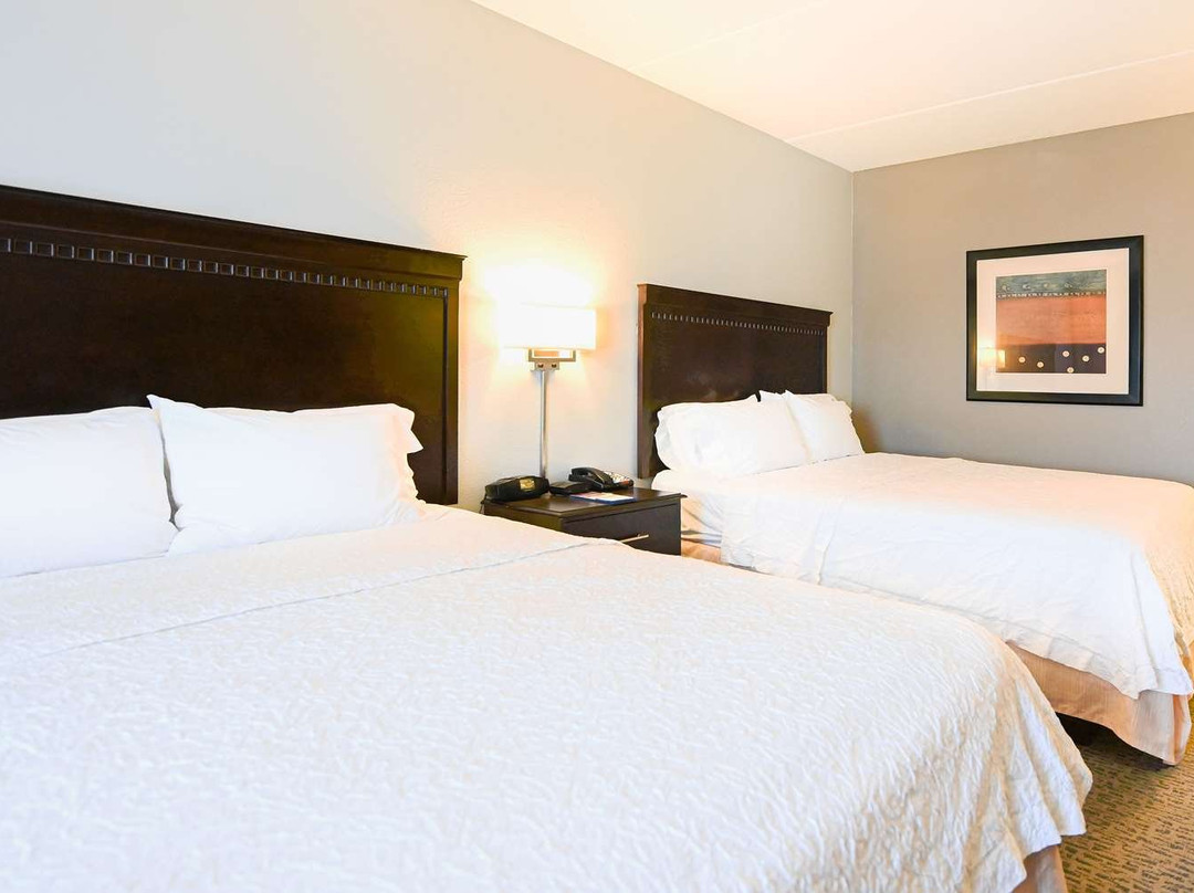 Hampton Inn & Suites Smithfield主图