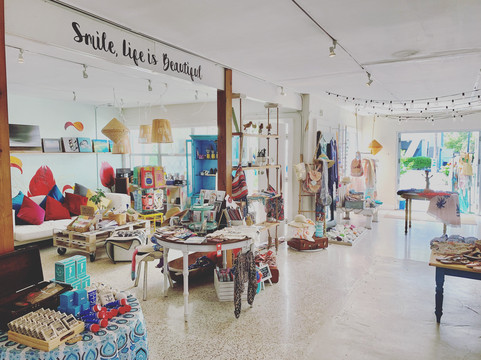 Village Shoppe-劳德代尔堡必去景点