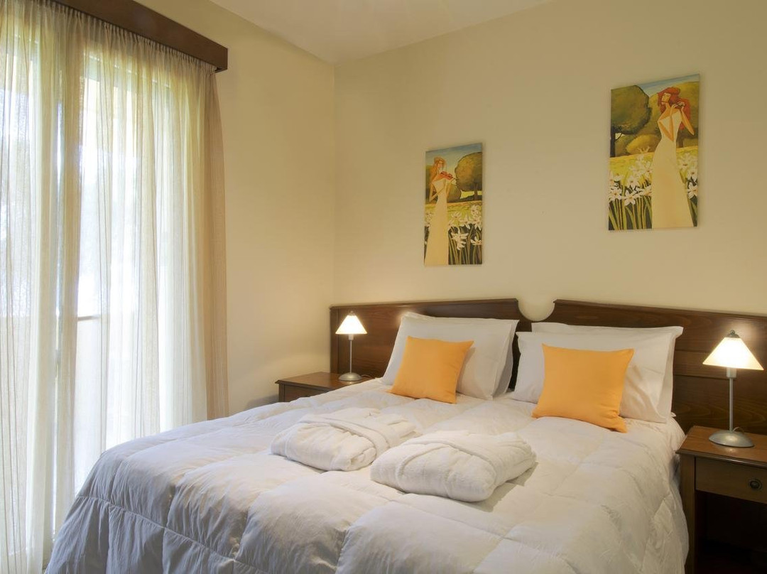 Makis Inn Resort主图