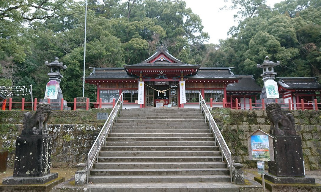 Kamo Hachiman Shrine景点图片