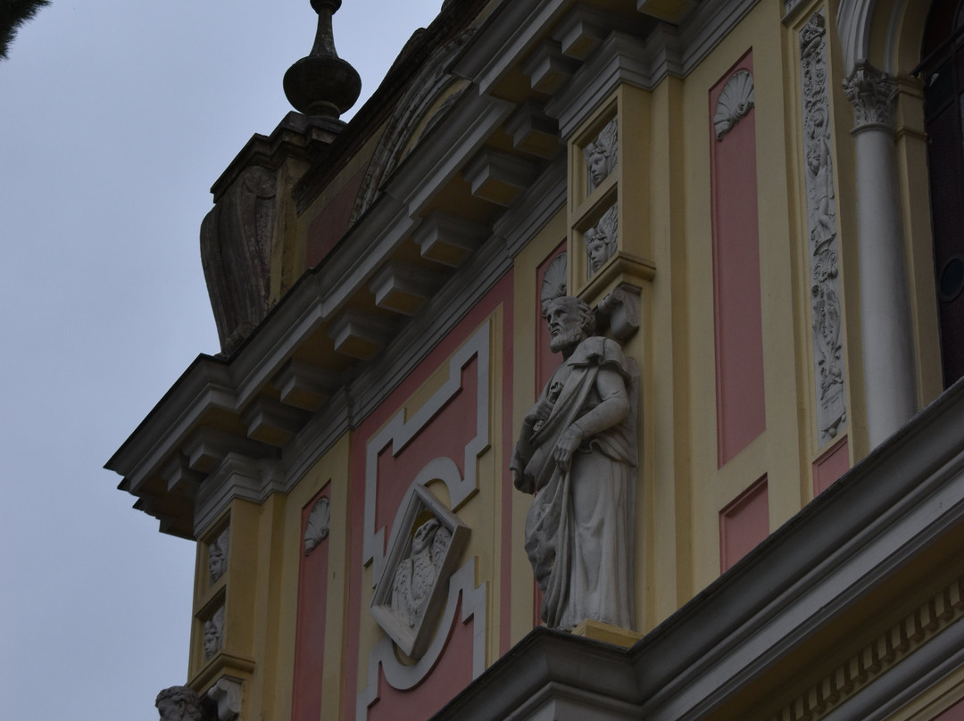Chiesa San Pietro di Novella-拉帕洛必去景点