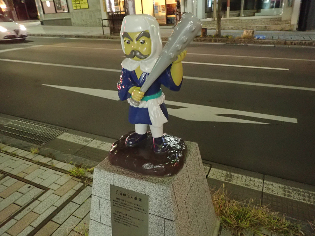 Sanada Ten Braves Statues-上田市必去景点