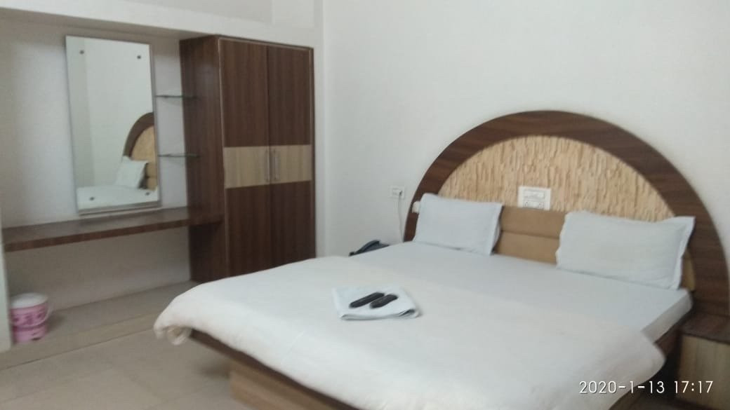 Roop Shree Hotel主图