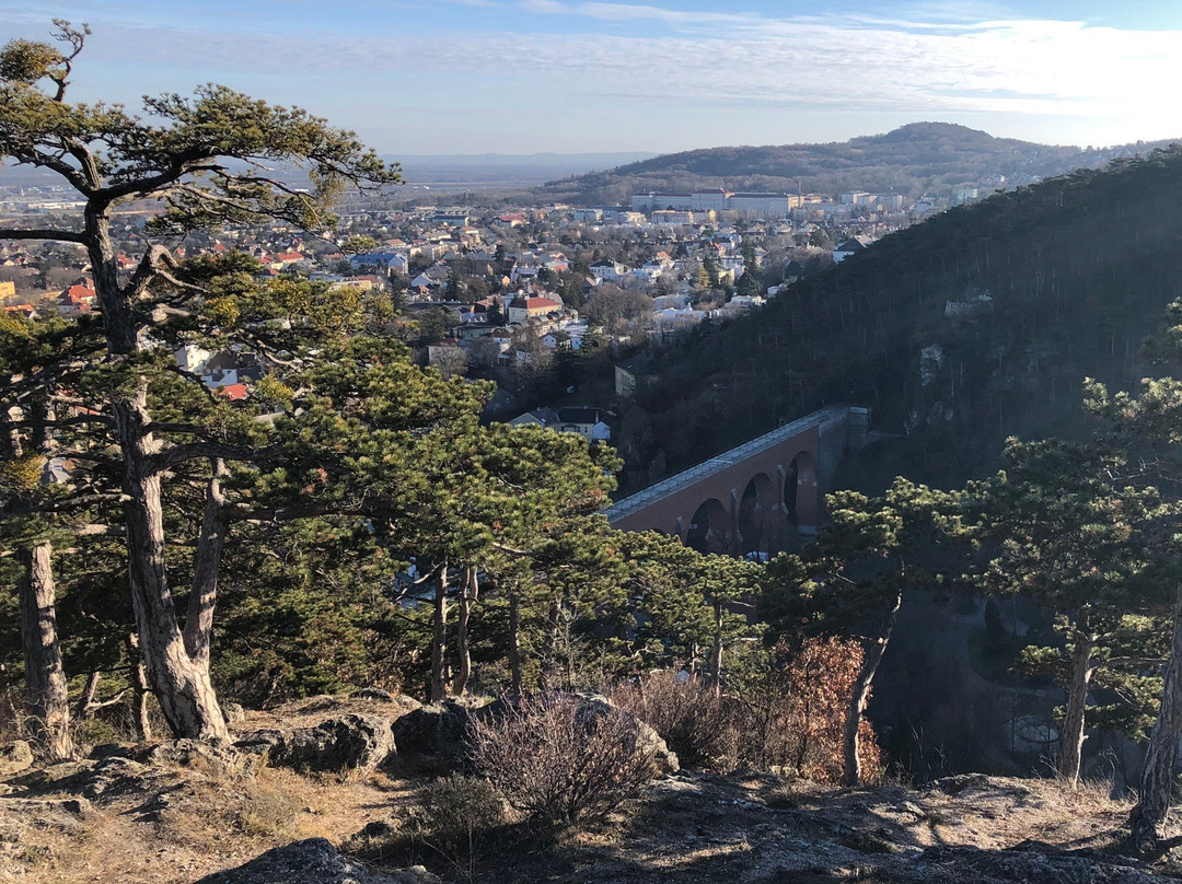 Aquädukt-默德林必去景点