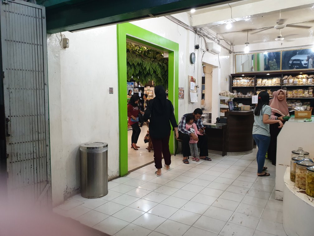 Toko Manisan Yen Yen-班达楠榜必去景点