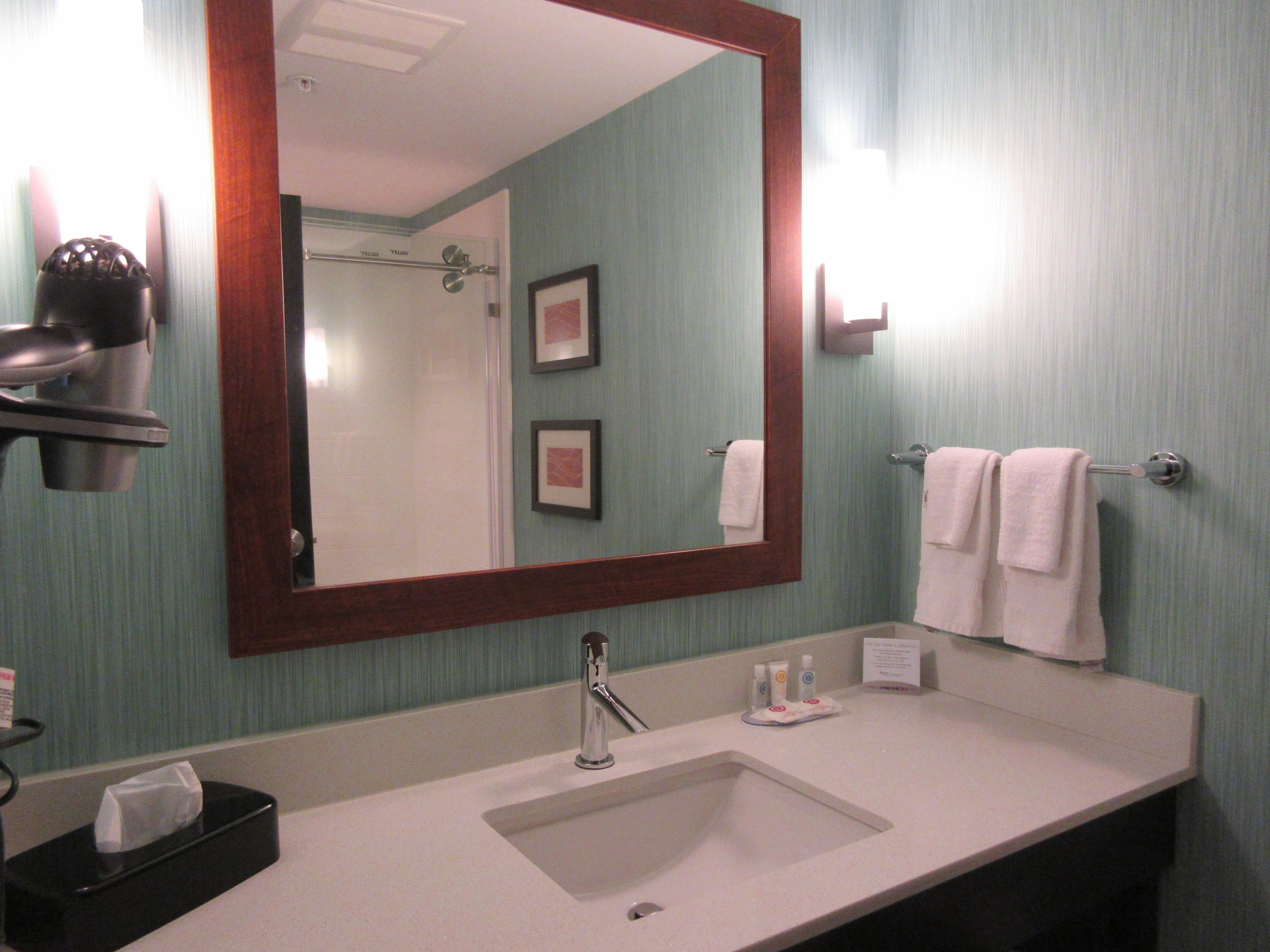 Comfort Inn & Suites Calgary Airport North-浴室