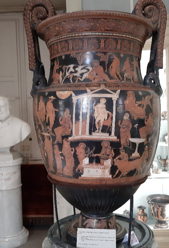 Palazzo Jatta-Ruvo Di Puglia必去景点