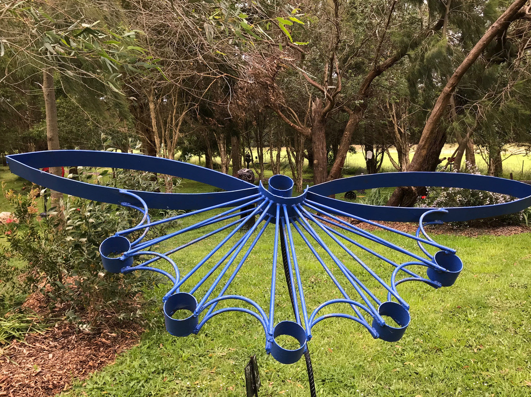 Laurie Collins Sculpture Garden-Jindivick必去景点