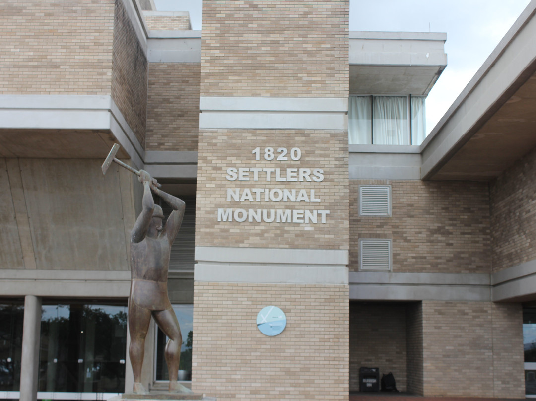 1820 Settlers National Monument-格拉罕镇必去景点