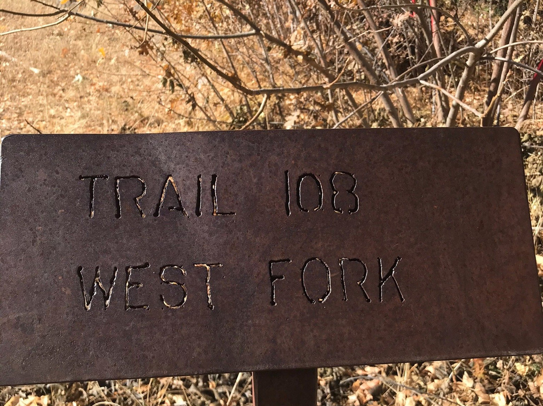 West Fork Oak Creek Trail景点图片