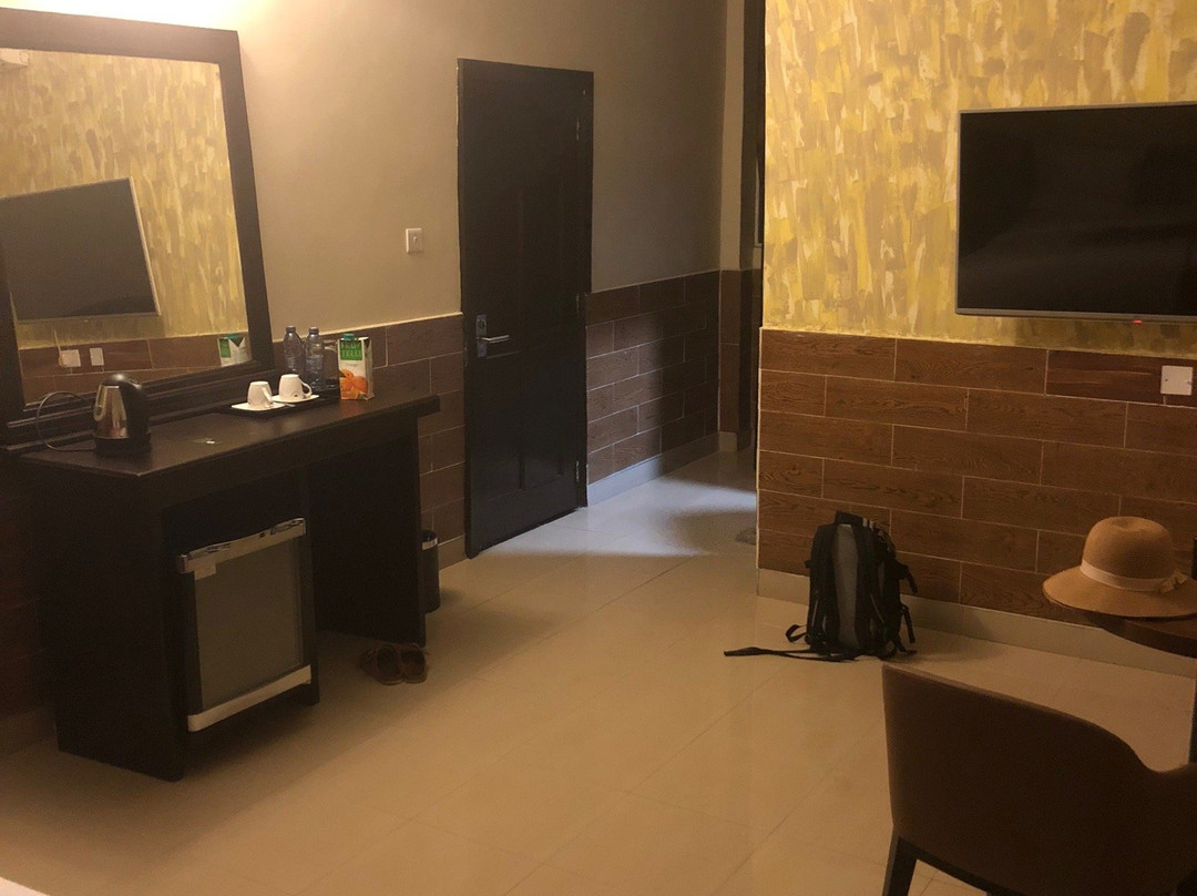 Sweet Garden Hotel and Restaurant主图