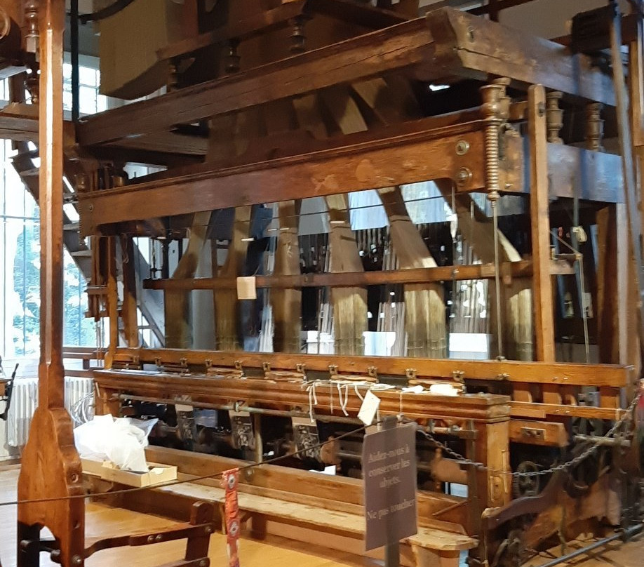 Musee d'Art et d'Industrie景点图片